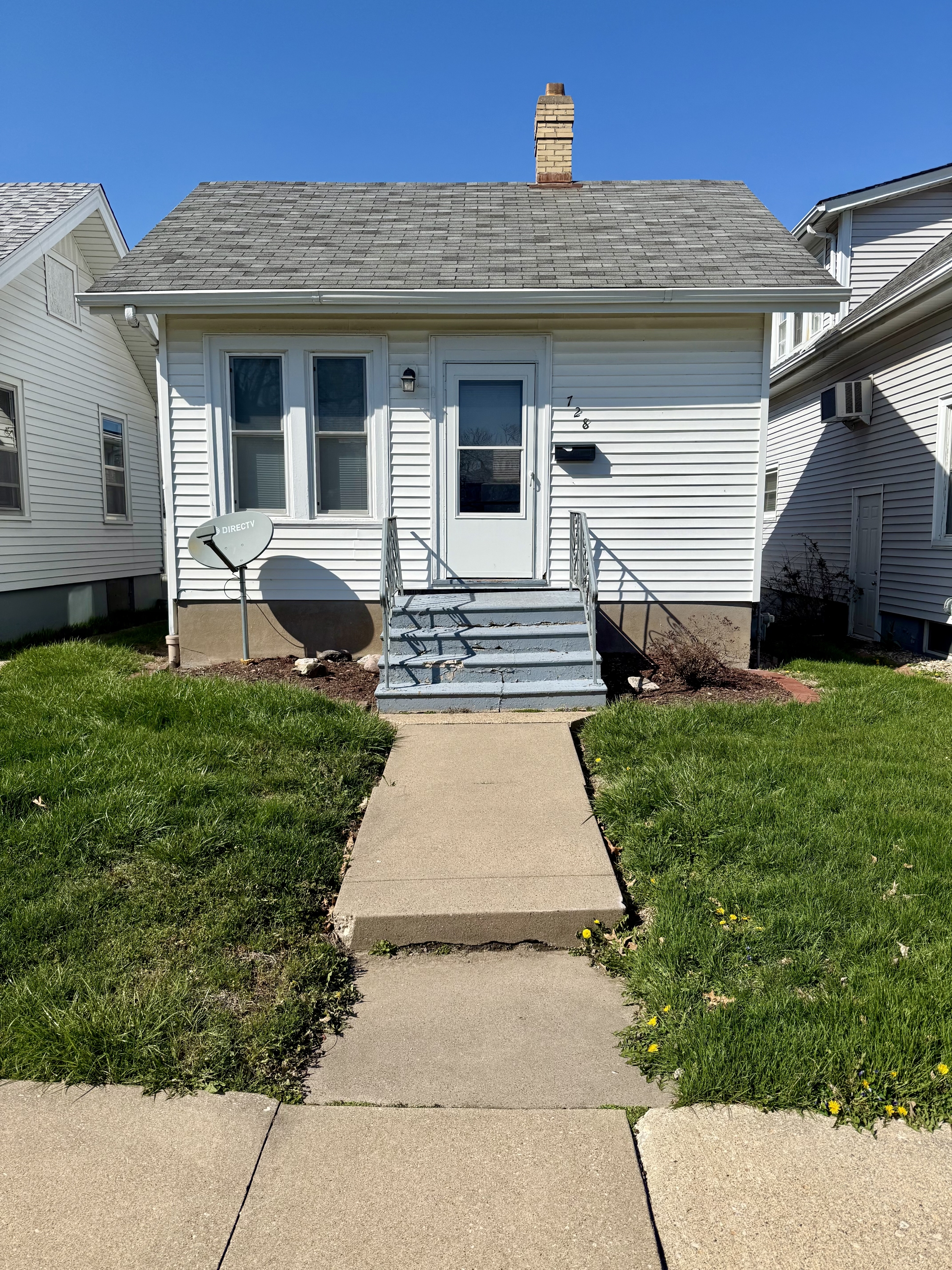728 Sweeny Avenue